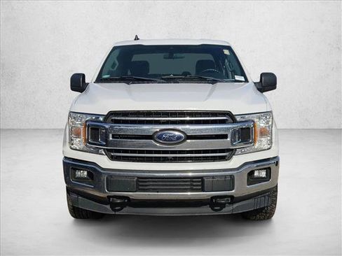 Used 2019 Ford F150 XLT image 2