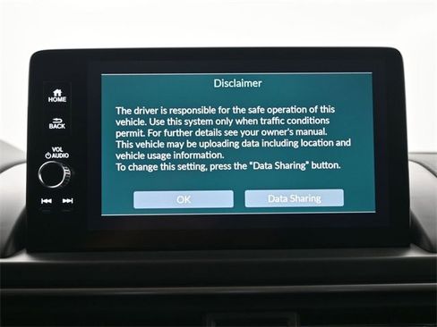 New 2025 Honda Pilot Touring image 4