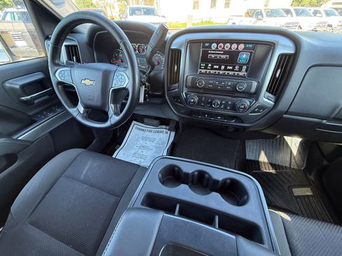 Used 2016 Chevrolet Silverado 2500 LT w/ LT Convenience Package AWD/4WD image 3