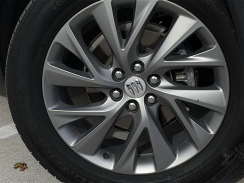 Certified 2025 Buick Enclave Preferred image 10