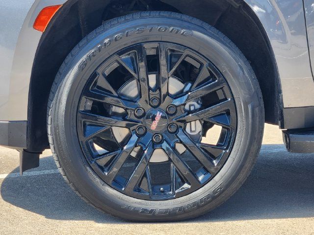 Used 2021 GMC Yukon XL SLT w/ SLT Premium Package AWD/4WD image 10