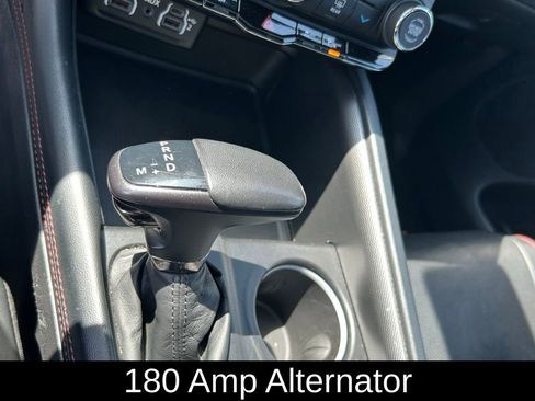 Used 2024 Dodge Durango GT RWD image 16