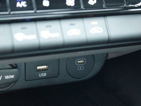 Certified 2026 Hyundai Elantra Sport FWD image 26