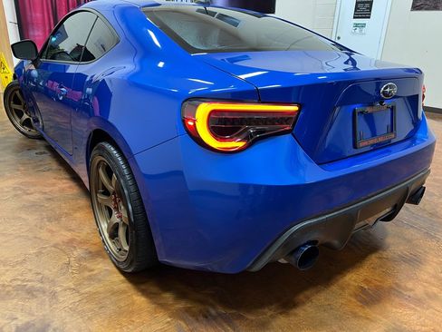 Used 2014 Subaru BRZ Premium w/ Popular Package #1B RWD image 32