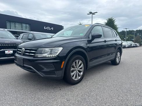 Used 2020 Volkswagen Tiguan S FWD image 1