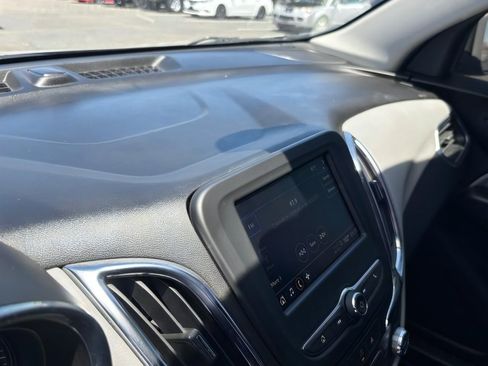 Used 2023 Chevrolet Equinox LS w/ LS Convenience Package FWD image 20