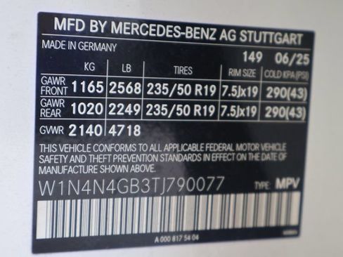 Used 2026 Mercedes-Benz GLA 250 image 32