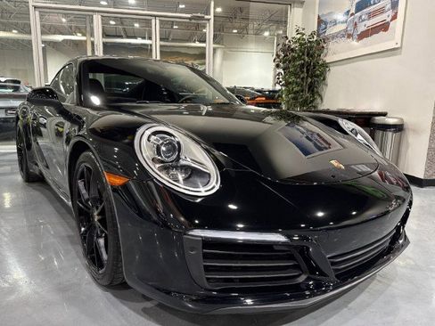 Used 2018 Porsche 911 Carrera image 19