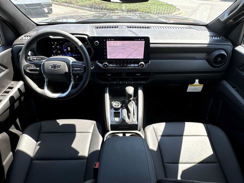 New 2026 Chevrolet Colorado Trail Boss AWD/4WD image 20