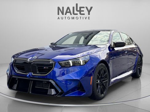 Used 2025 BMW M5 w/ Carbon Package image 1