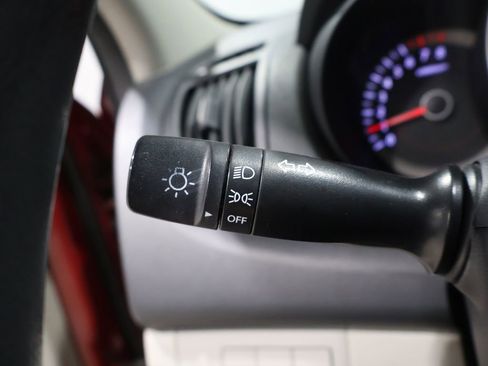 Used 2010 Kia Forte EX image 31