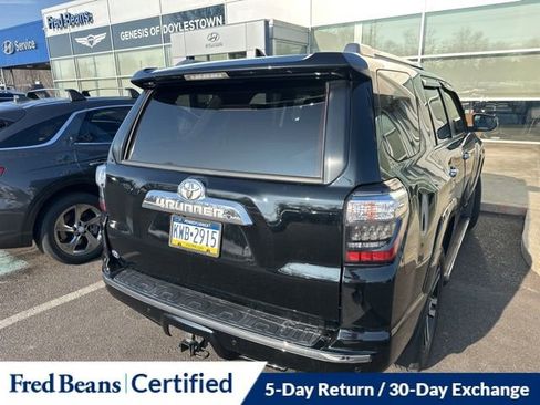 Used 2018 Toyota 4Runner Limited image 9