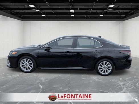 Used 2024 Toyota Camry LE w/ Convenience Package image 2