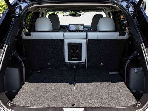 New 2025 Mitsubishi Outlander SEL image 48