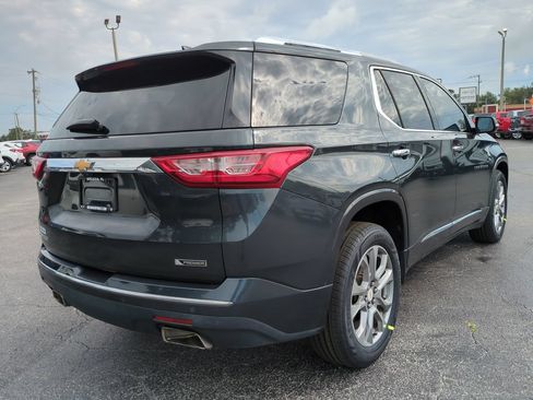 Used 2018 Chevrolet Traverse Premier FWD image 4