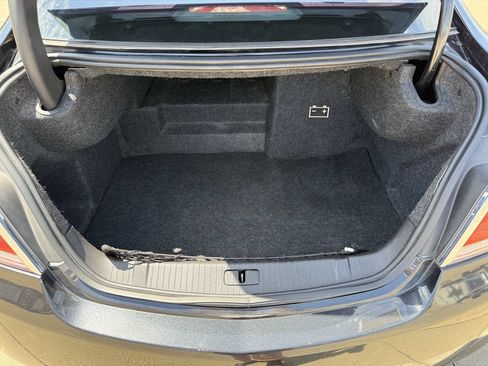 Used 2012 Buick LaCrosse Leather FWD image 29