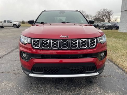 Used 2025 Jeep Compass Limited image 6