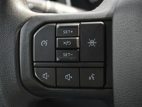 Used 2022 Ford F150 XLT image 19