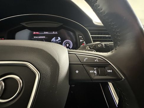 Used 2020 Audi Q7 3.0T Premium Plus AWD/4WD image 36