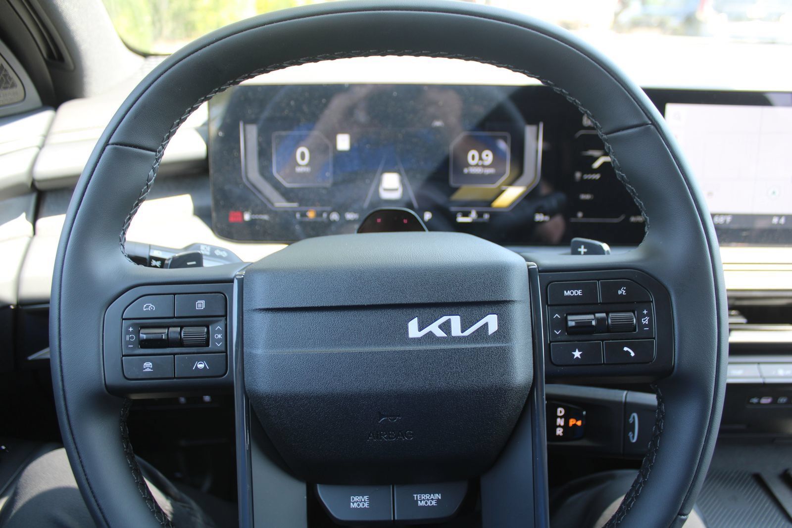 New 2027 Kia Telluride SX X-Pro AWD/4WD image 30