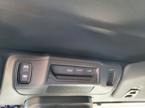 New 2025 Jeep Wrangler Unlimited Rubicon 392 image 32