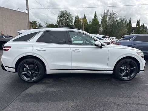New 2026 Genesis GV70 2.5T Sport Prestige image 8