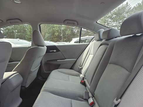 Used 2014 Honda Accord LX image 17