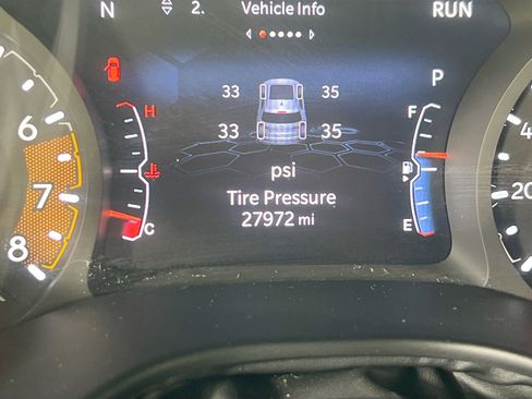 Used 2022 Jeep Compass Latitude w/ Sun and Sound Group image 12