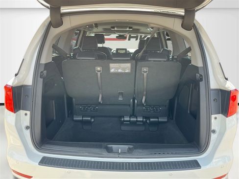 Used 2024 Honda Odyssey Touring image 28