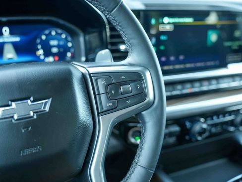 Used 2024 Chevrolet Silverado 1500 RST AWD/4WD image 29
