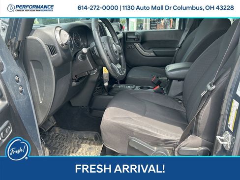 Used 2016 Jeep Wrangler Unlimited Sport AWD/4WD image 12