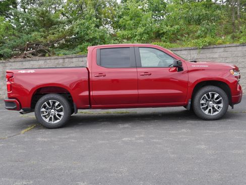 Certified 2025 Chevrolet Silverado 1500 RST w/ Convenience Package II AWD/4WD image 9