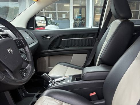 Used 2009 Dodge Journey R/T w/ Entertainment Group #2 AWD/4WD image 9