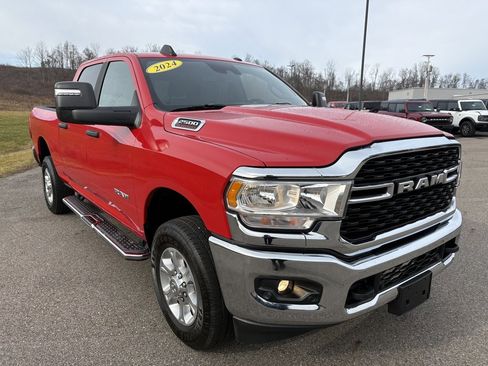 Used 2024 RAM 2500 Big Horn w/ Safety Group image 7