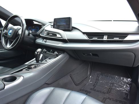 Used 2017 BMW i8 AWD/4WD image 30