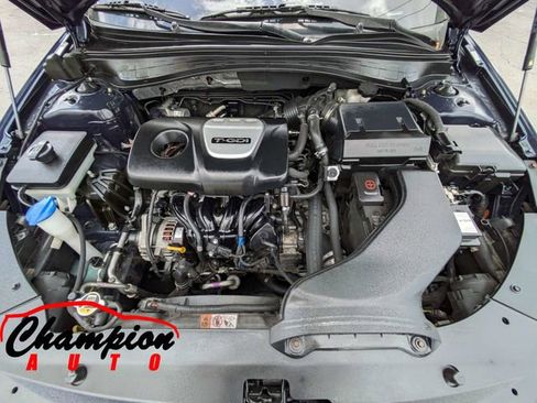 Used 2019 Kia Optima EX w/ EX Premium Package image 15