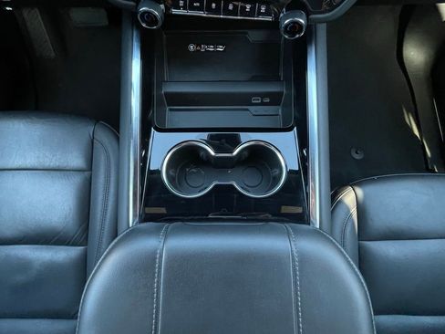 Certified 2025 Chevrolet Tahoe LT image 20