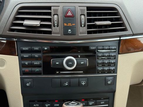 Used 2010 Mercedes-Benz E 350 Coupe image 34