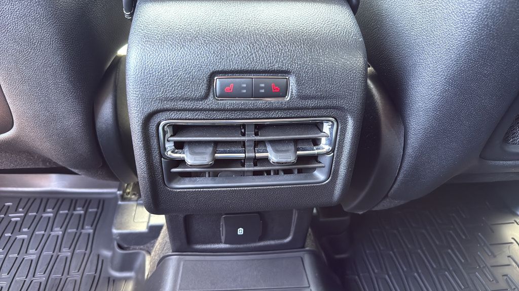 Used 2020 Lincoln Corsair AWD w/ Premium Package image 18