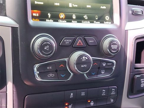 Used 2018 RAM 1500 Big Horn image 23