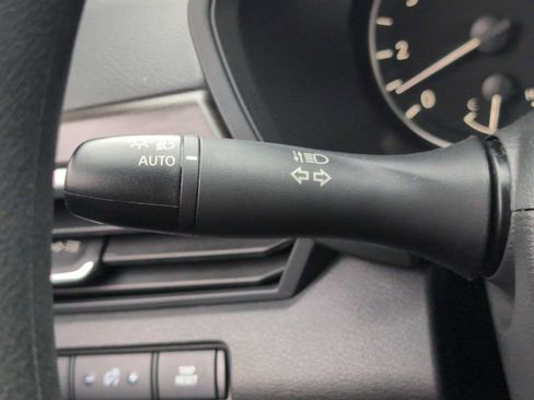Used 2025 Nissan Altima 2.5 SV FWD image 26