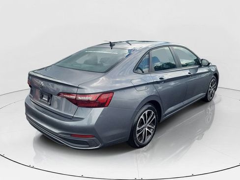 Used 2022 Volkswagen Jetta Sport FWD image 29