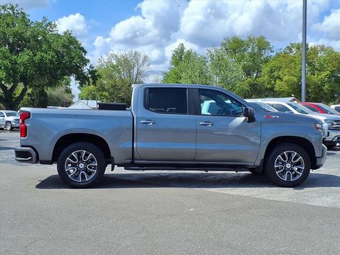 Used 2021 Chevrolet Silverado 1500 RST image 3