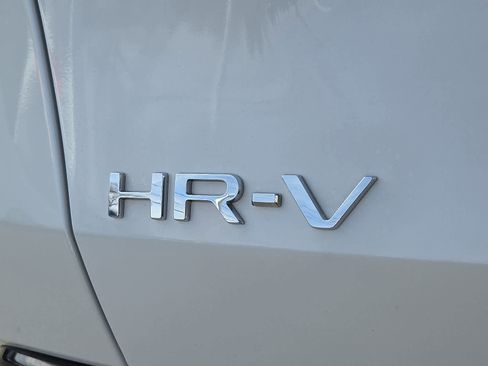 Used 2026 Honda HR-V EX-L image 31