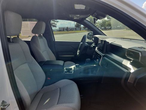 Used 2025 Toyota 4Runner SR5 image 8