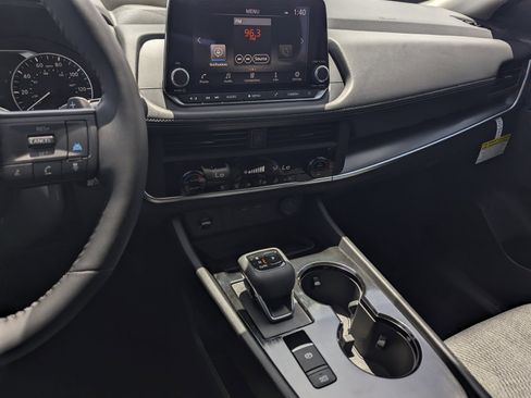 New 2026 Nissan Rogue SV FWD image 10