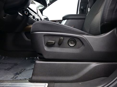 Used 2025 Chevrolet Silverado 1500 LT w/ LPO, Dark Essentials Package image 18