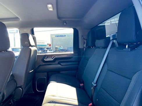 Used 2024 Chevrolet Silverado 2500 LT image 20