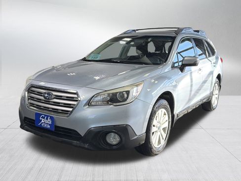 Used 2015 Subaru Outback 2.5i Premium image 3
