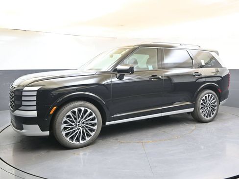 Used 2026 Hyundai Palisade Calligraphy AWD/4WD image 2
